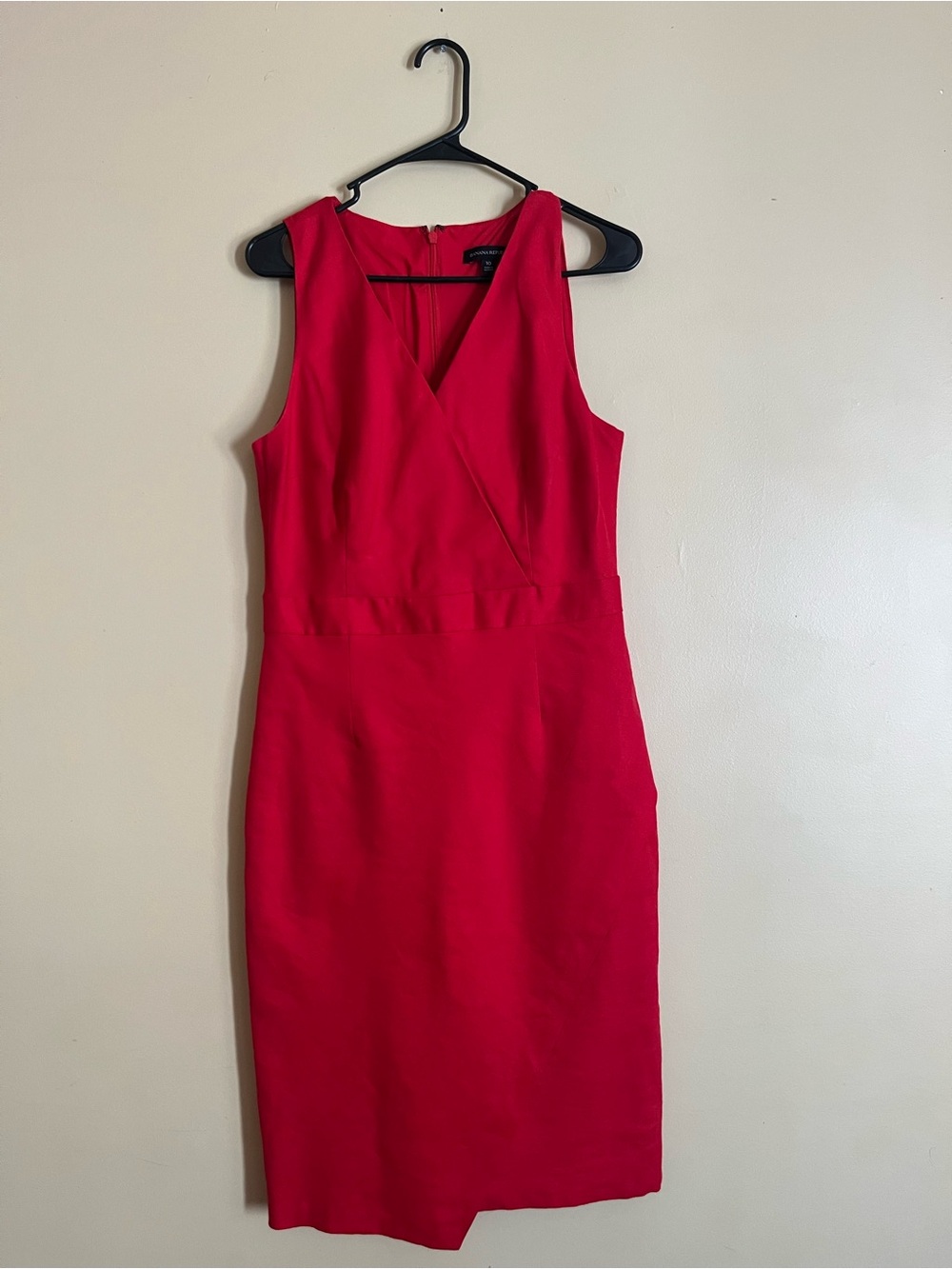 Banana Republic Red Sleeveless Midi Sheath Dress